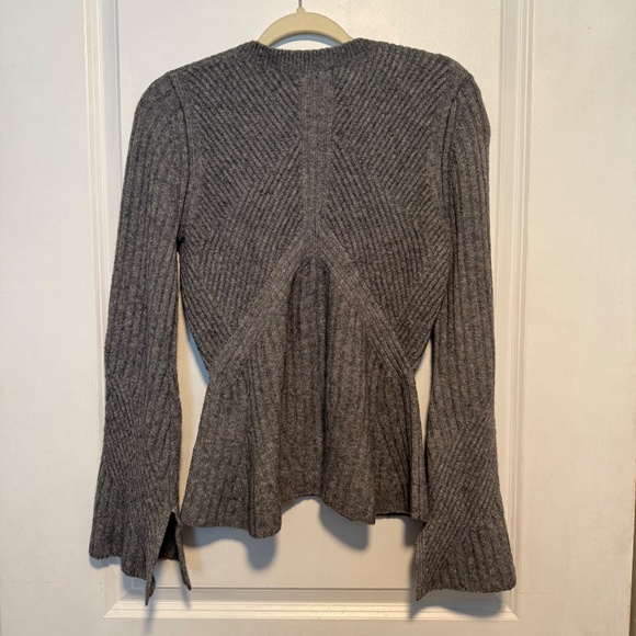 Antonio Melani Gray Peplum Wool Alpaca Blend Sweater Bell Sleeves Size Medium - Picture 7 of 10